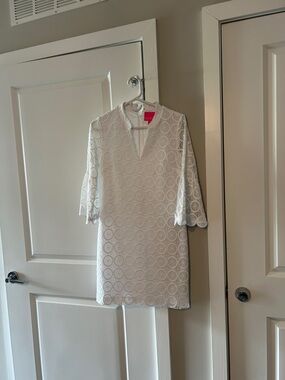 Lilly Pulitzer White Lace Shift Dress with Gold Logo Tag